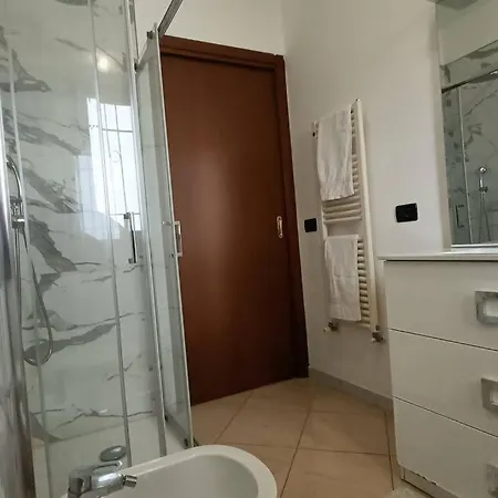 Aeroporto & Fiera 30 *